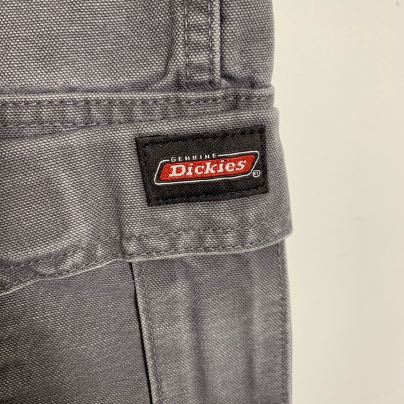 ❗️Genuine Dickies Classic Shorts - Picture 9 of 15